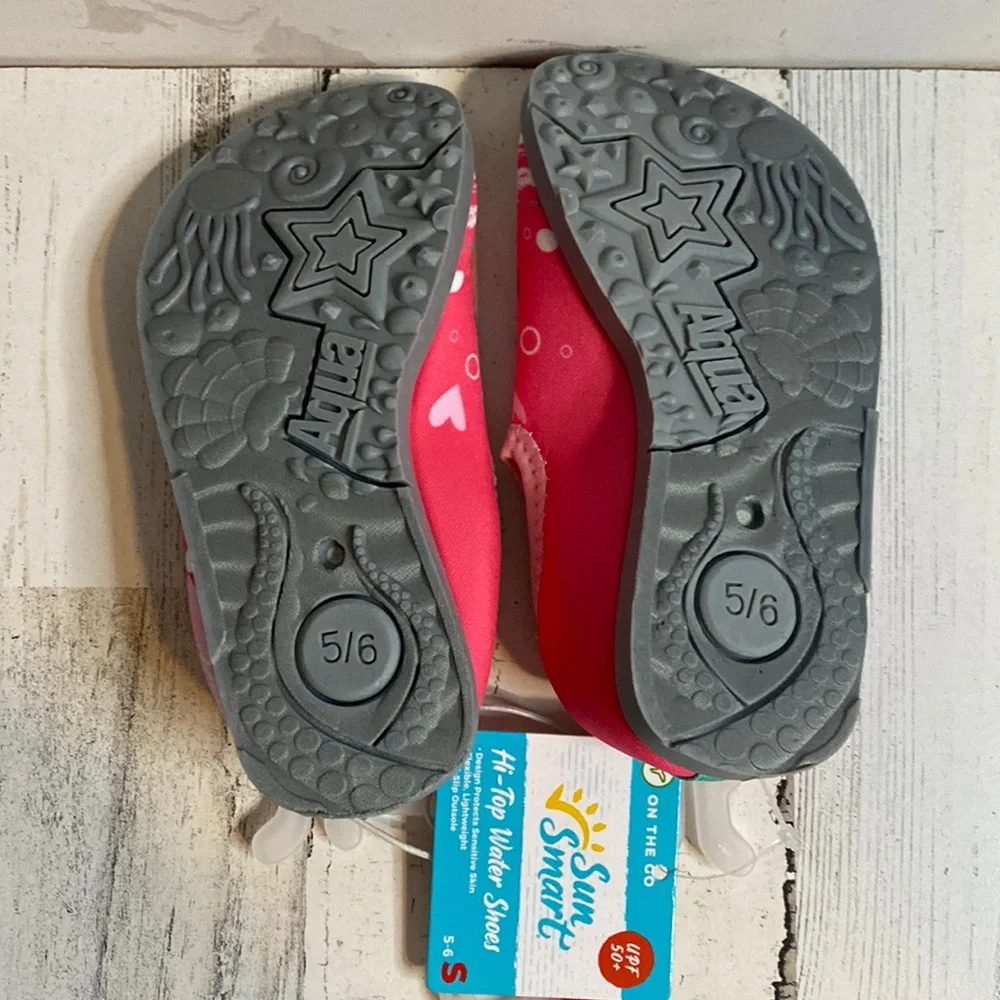 Baby Water Shoes Size S (5/6) NEW